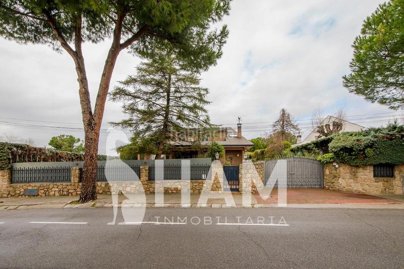 Foto b1953e93-2cf2-4773-9a14-ac446435ae8b. Xalet amb calefacció aparcament piscina a El Olivar de Mirabal Boadilla del Monte