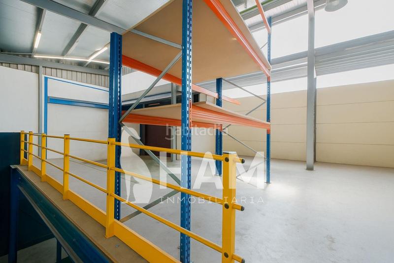 Foto 025050ad-3c65-47b3-9f3d-c8deab0b3353. Alquiler nave industrial  1.140m con patio y montacargas en montepríncipe opción nave contigua en Boadilla del Monte