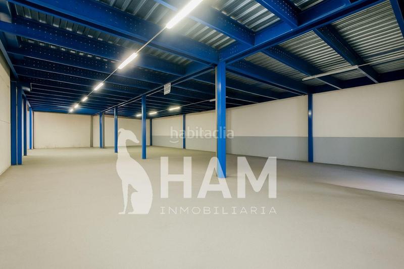 Foto 10d3cee8-4e13-4235-918a-5b6decceb531. Alquiler nave industrial  1.140m con patio y montacargas en montepríncipe opción nave contigua en Boadilla del Monte