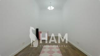 Local Comercial  Calle de sarria. Oportunidad nica! local comercial en venta con stano.