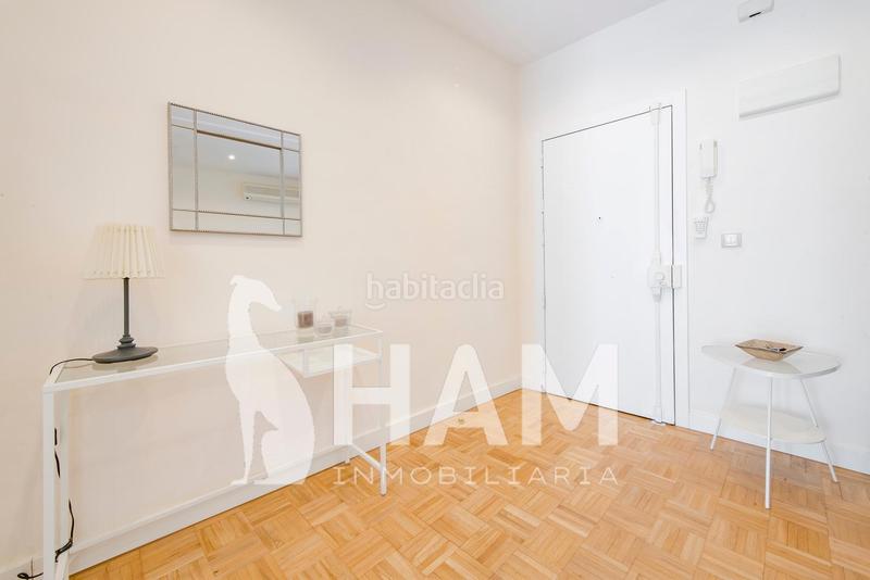 Foto 12587dd5-5d96-4f7b-b009-22f160e805e0. Appartamento in Ciudad Jardín Madrid