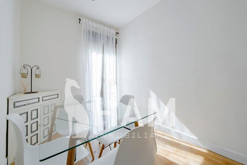 Foto db7d1b2c-eac5-478f-b977-a7ffc427e45e. Appartamento in Ciudad Jardín Madrid