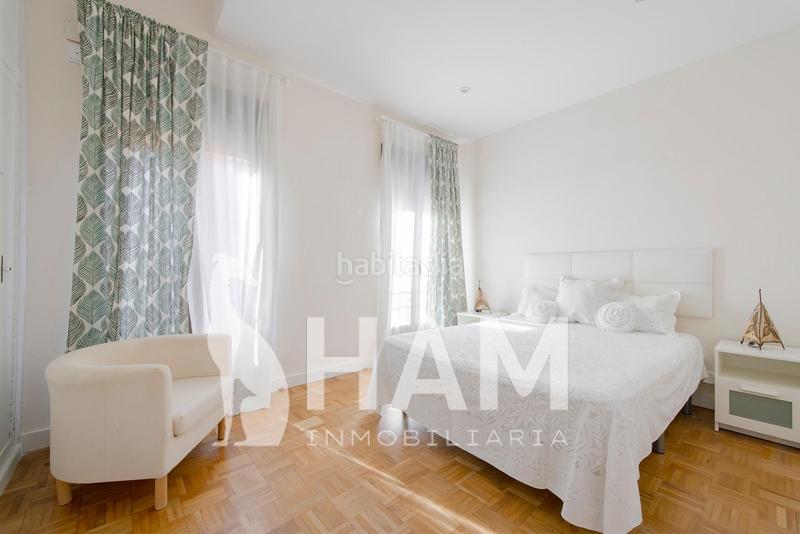 Foto c8a61a14-9ebe-4961-85cc-e8dafe2ee8b2. Pis a Ciudad Jardín Madrid