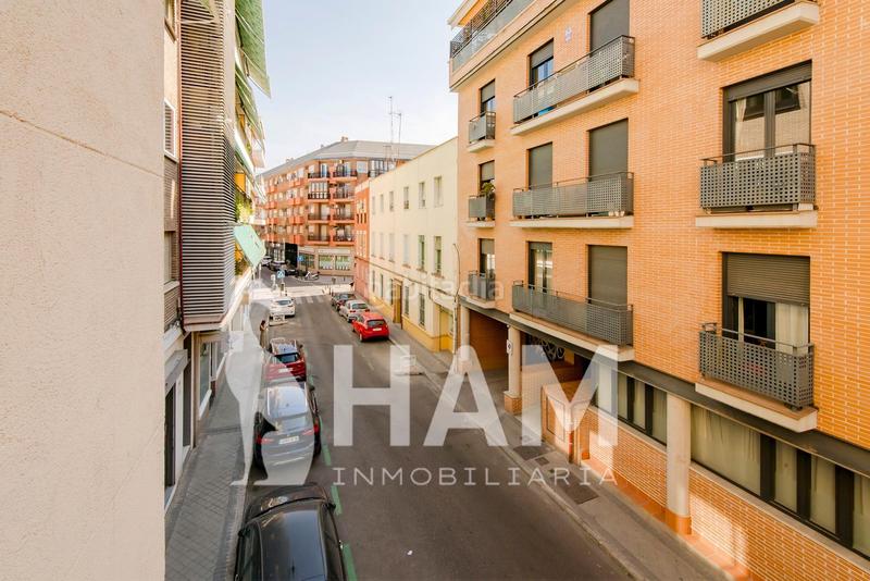 Foto 4bb74ee8-fbd2-41cd-a7d3-6019f628ba0d. Piso en Ciudad Jardín Madrid