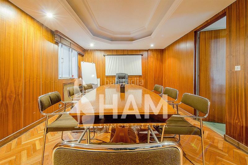 Foto e04d3841-e576-4e46-8741-e62225de7a57. Rent office space with heating in Pacífico Madrid