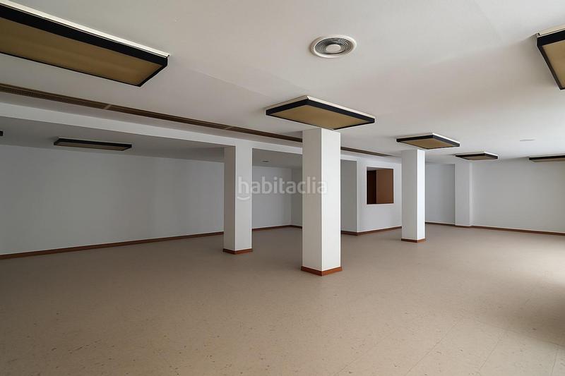 Foto 18d3e9e8-c3b8-437c-bef9-659d9505393f. Oficina en Simancas Madrid