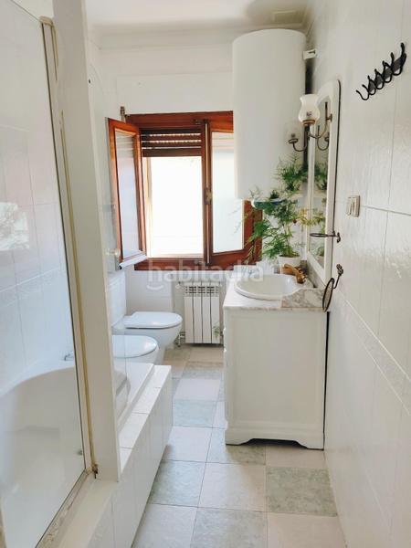 Foto 2219ddea-328e-4647-9489-a33f49dd8323. Casa adosada en Conde Orgaz - Piovera Madrid