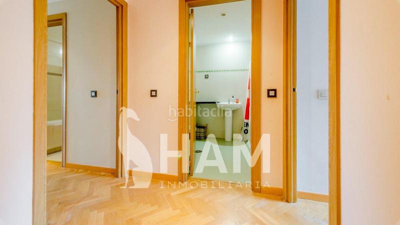Foto bd92ad02-5111-4f91-8ef0-a4d8ff8c3663. Apartamento en Peñagrande Madrid