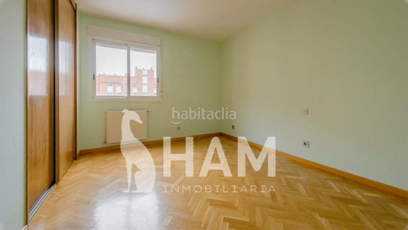 Foto 9ce52867-4f50-4669-9b61-9550dbf26eeb. Appartement avec chauffage piscine dans Peñagrande Madrid