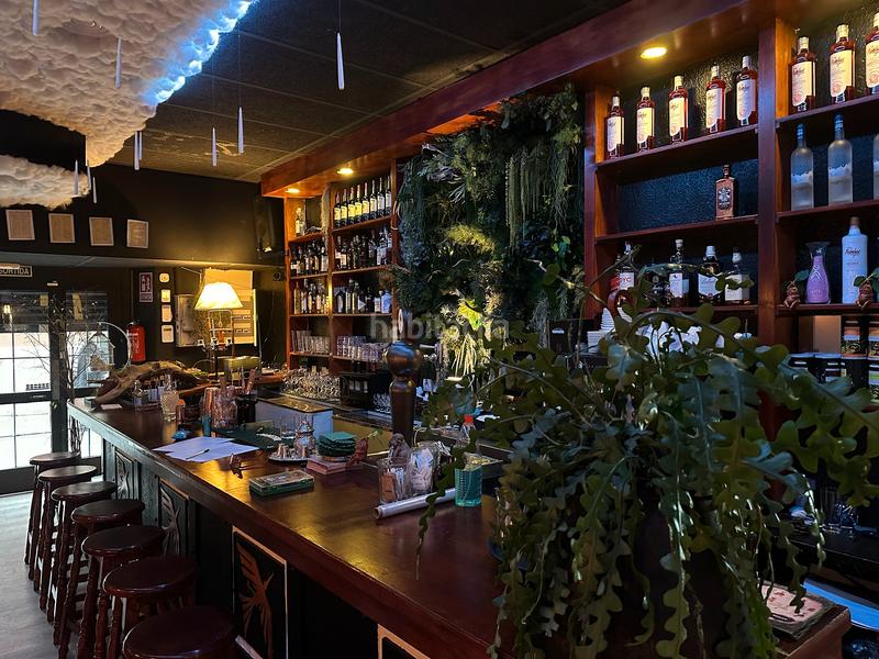 Foto 0f4c45d5-0546-4697-a148-561282836bcc. Traspàs local comercial a Vila de Gràcia Barcelona