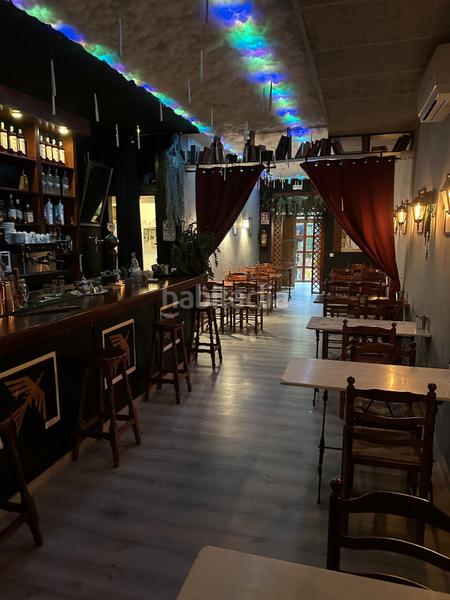 Foto f4a03780-e143-48d2-9d4d-51c018c11ce7. Traspàs local comercial a Vila de Gràcia Barcelona