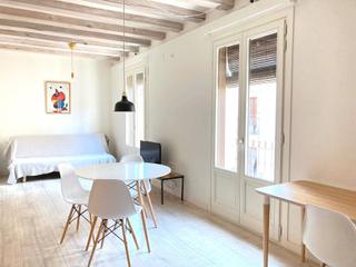 Etagenwohnung  N/a. Vivienda amueblada en ciutat vella, a cinco minutos a pie de las