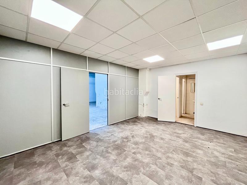 Foto 9f682452-94e0-437f-ae2a-4fa1714bdd25. Affitto locale commerciale in carrer de lluís el piadós 7 in Barcelona