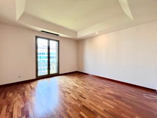 Location Appartement dans Avinguda diagonal 405b. Piso de dos habitaciones exterior en avenida diagonal con rambla