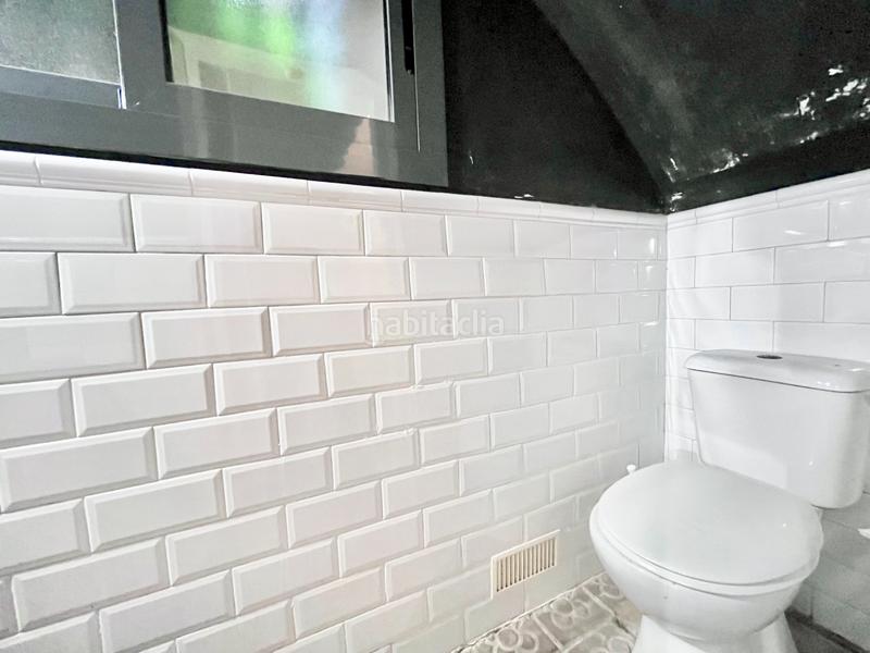 Foto 489ba4b1-e10d-44cb-bbf2-477ae47c8867. Locale commerciale in Gòtic Barcelona