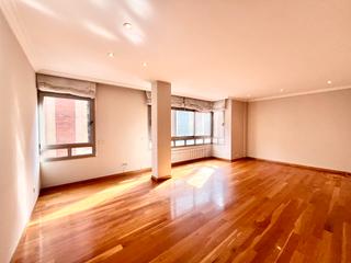 Location Appartement  Carrer de tavern 3. Piso de dos dormitorios con parking en sant gervasi – galvany.