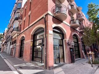 Lloguer Local Comercial a Carrer del prncep jordi 1. Local esquinero en sants.