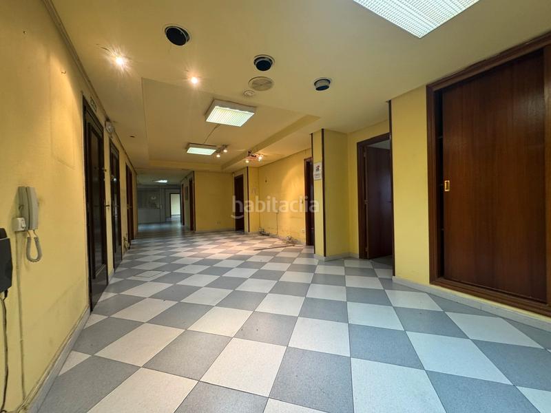 Foto 04270a80-edd0-465f-8431-dabb2fc8dc7d. Büro mit heizung in Plaza de Toros Valladolid