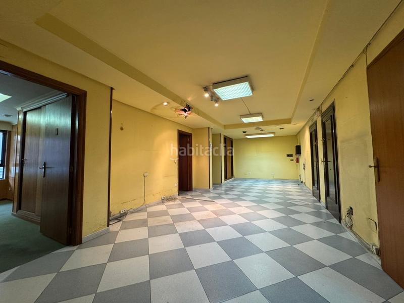 Foto 28c7645e-dcd6-4704-a580-aee6537afccf. Büro mit heizung in Plaza de Toros Valladolid