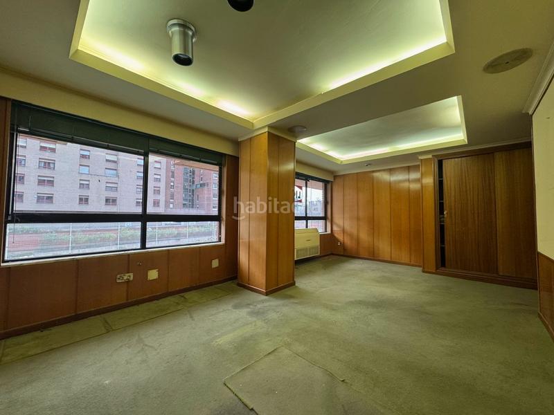 Foto b9f97ea7-46ee-42ab-9e53-17d553e1b174. Büro mit heizung in Plaza de Toros Valladolid