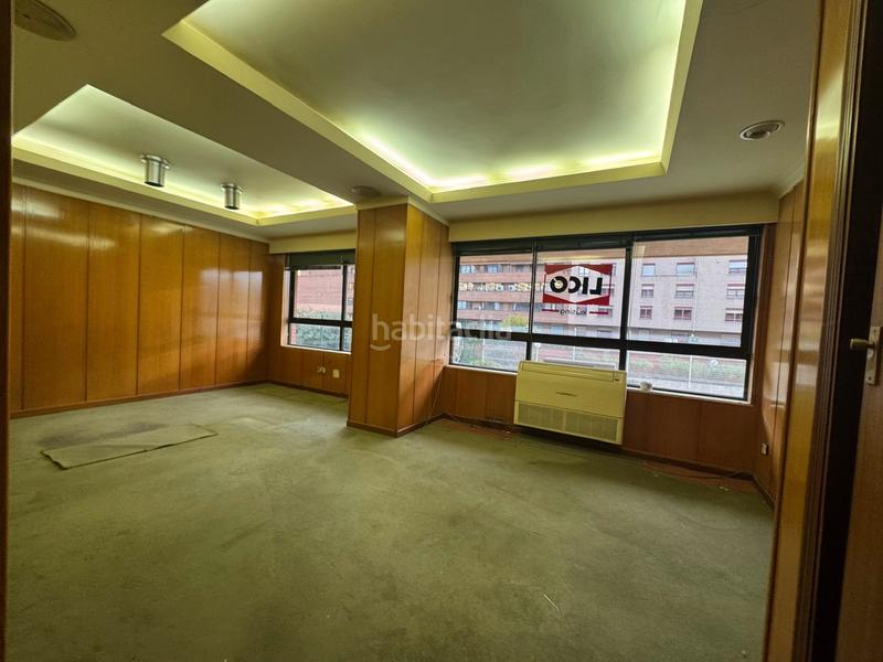 Foto f265baa4-cff9-4755-85d5-f960a84a6a3f. Büro mit heizung in Plaza de Toros Valladolid