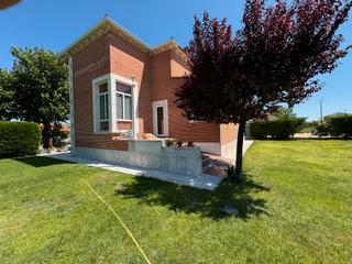 Xalet a Calle parque sur 15. Grupo integra, chalet independiente con parcela en venta en mege