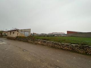 Masia a Calle calzada 3. Grupo integra, casa de pueblo con amplia parcela era de 1.950m2