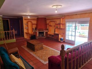 Xalet a Lugar extrarradio 5213. Grupo integra, chalet independiente con parcela de 2.500m2 y pis