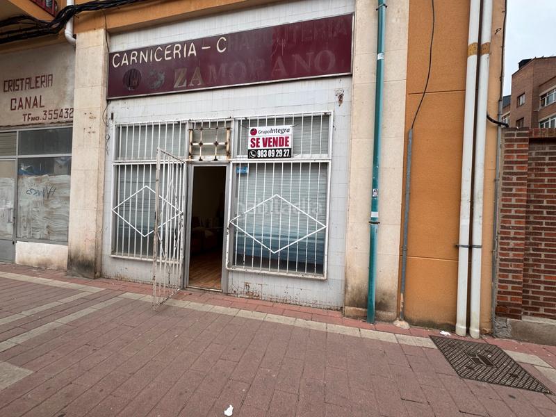 Foto 49dcf921-cfba-4a05-b039-5ff79eba20ab. Locale commerciale in calle senda salve regina 16 in Valladolid
