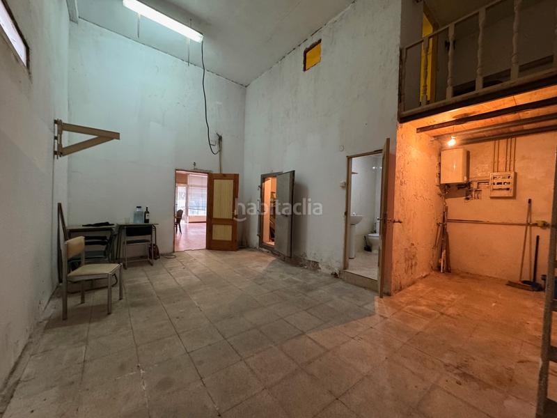 Foto 92461de0-256e-44a8-9b44-a85a8eff7c4d. Locale commerciale in calle senda salve regina 16 in Valladolid