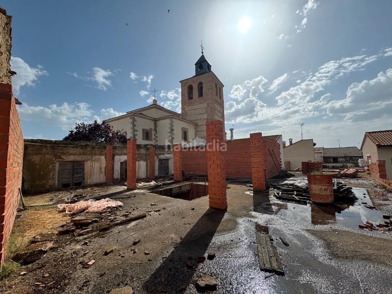 Foto 6b312353-5619-458f-a408-8c990c2e19f7. Masía en calle don ramon y cajal 13 grupo integra, casa de pueblo como posada con proyecto y licencia de obras con obra iniciada . en Adanero