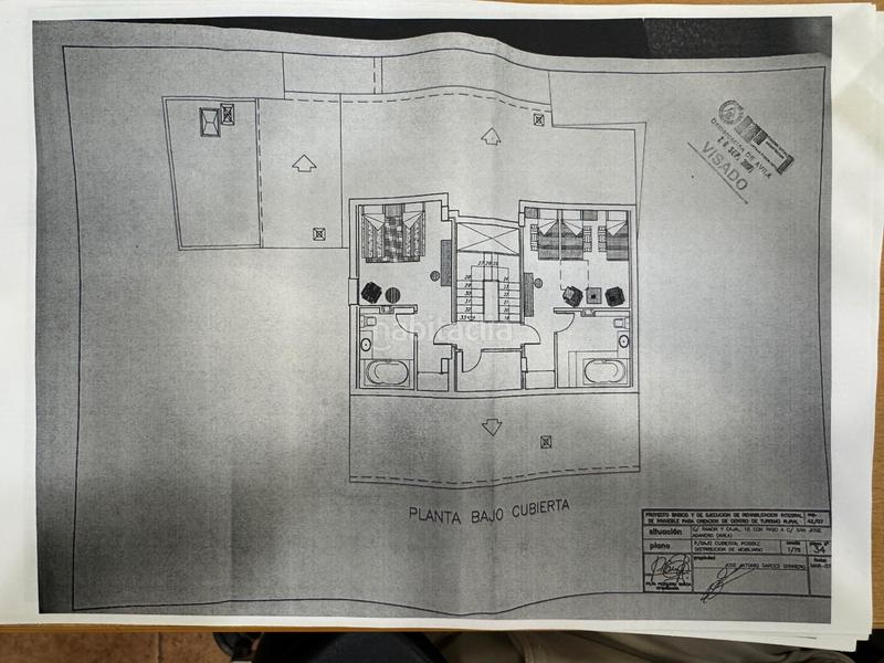 Foto 9a136e03-0d19-4259-befd-e1dada4bee35. Masía en calle don ramon y cajal 13 grupo integra, casa de pueblo como posada con proyecto y licencia de obras con obra iniciada . en Adanero