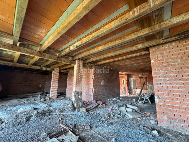 Foto f5c7cb19-9234-484c-a1ea-79479e18eaeb. Masía en calle don ramon y cajal 13 grupo integra, casa de pueblo como posada con proyecto y licencia de obras con obra iniciada . en Adanero