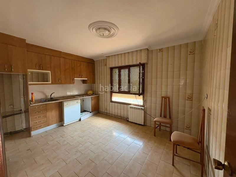 Foto 47d72ecb-461b-4ccd-b48b-faf3c292a60e. Chalet en travesía palacios 7 panaderos valladolid inmobi, chalet individual en vezdemarban con posibilidad de piscina por 20.000€ a mayores del precio de venta en Vezdemarbán