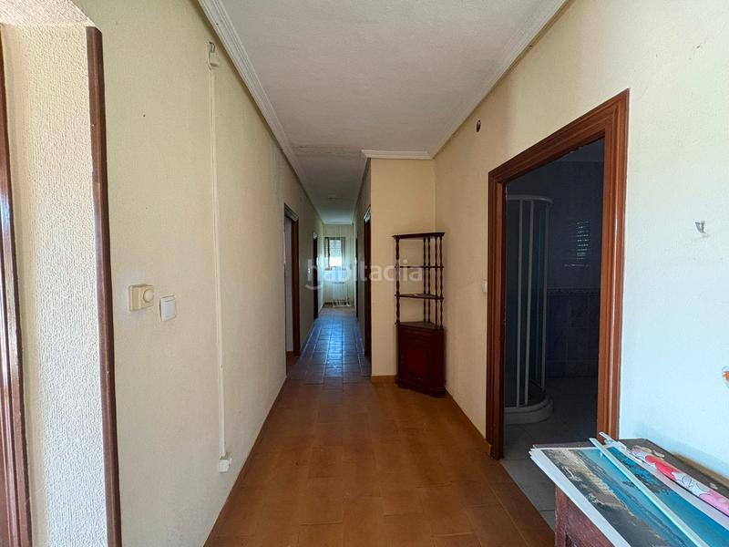 Foto 8cd353d7-720a-47e2-b53d-911b2ab9338a. Chalet en travesía palacios 7 panaderos valladolid inmobi, chalet individual en vezdemarban con posibilidad de piscina por 20.000€ a mayores del precio de venta en Vezdemarbán