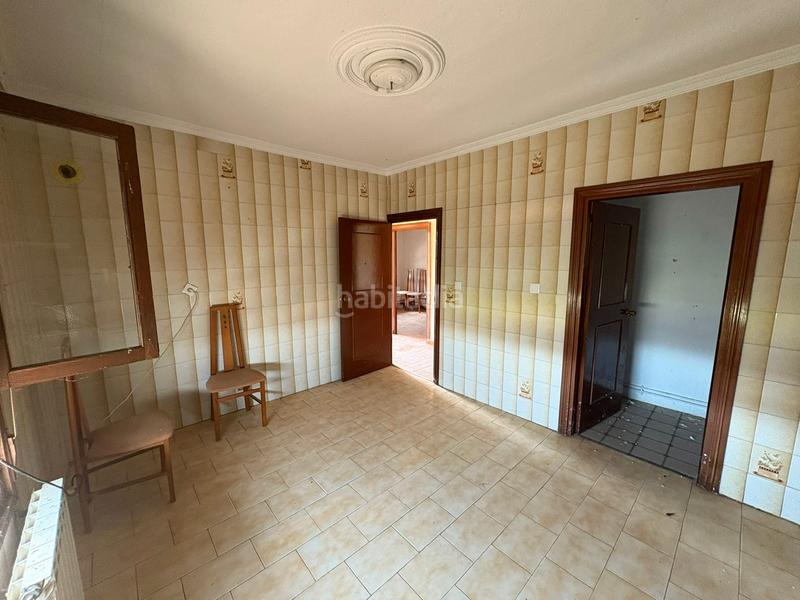 Foto dfdde1bf-001f-42f1-a600-4bc81a402ed4. Chalet en travesía palacios 7 panaderos valladolid inmobi, chalet individual en vezdemarban con posibilidad de piscina por 20.000€ a mayores del precio de venta en Vezdemarbán