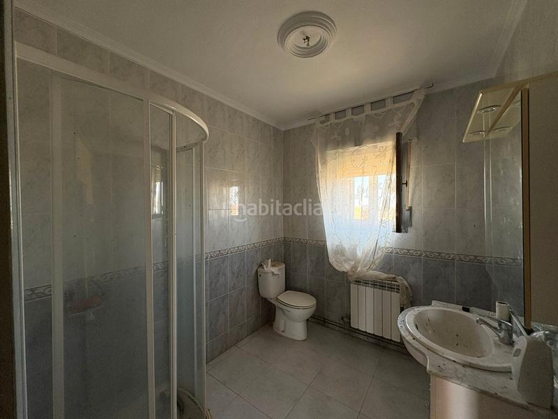 Foto fa1fbec6-ec8e-40ff-9bc5-e8f2d24b1cc4. Chalet en travesía palacios 7 panaderos valladolid inmobi, chalet individual en vezdemarban con posibilidad de piscina por 20.000€ a mayores del precio de venta en Vezdemarbán