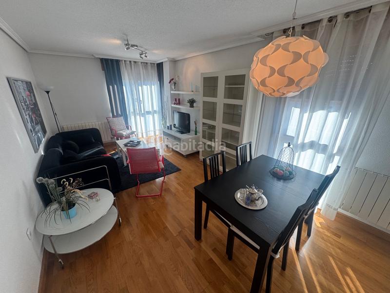 Foto 8b5040a4-2177-4e7a-82ec-a6bc48d4a487. Location appartement dans calle miguel delibes 19d dans Valladolid