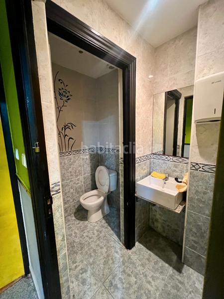 Foto 34ad5014-4fef-4a07-834c-7d290e6e3e5e. Locale commerciale in calle de joaquín velasco martín 116 in Valladolid