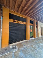 Location Local commercial  Calle lázaro alonso. Grupo integra, local céntrico en calle lázaro alonso en venta o