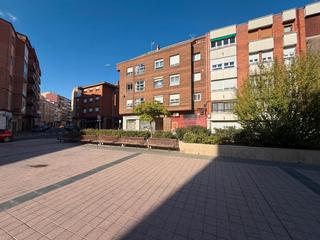 Piso en Plaza Gutiérrez Semprún 1