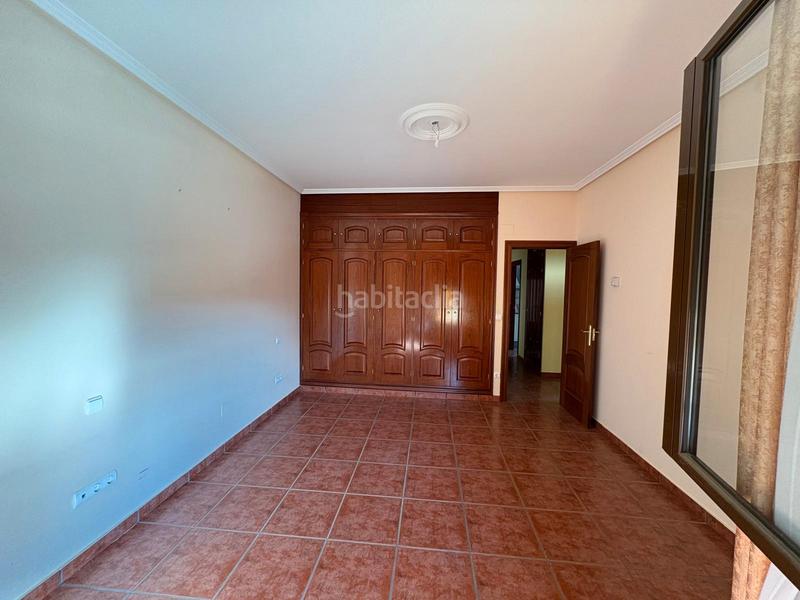 Foto 28f9c6de-a28f-46be-879f-81ff4807d9f3. Chalet in calle vargas san miguel 22 in Íscar