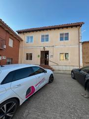 Masia a Calle estrecha del rapino 16. Grupo integra, casa de pueblo, panadería industrial en venta en