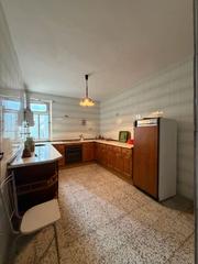 Masia  Calle del carmen 4. Descubre esta encantadora casa de pueblo ubicada en esguevillas