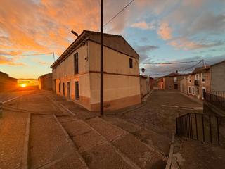 Bauernhof in Calle merino 19. ¡descubre esta encantadora casa de pueblo en valdunquillo!