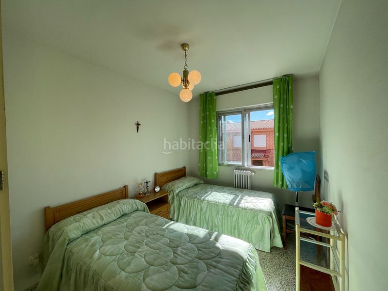 Foto fbdede34-5c84-4675-9cc9-581f5a157202. Casa adossada amb calefacció a Olmedo