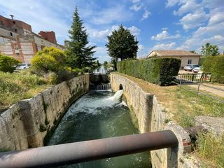 Terreny residencial a Paseo canal 9. Panaderos valladolid, parcela urbana de 341 m2 en venta en villa