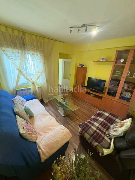 Foto c626ef4e-61fb-4b7a-aaf3-b6bea3ff0375. Pis amb calefacció a Pajarillos Bajos Valladolid