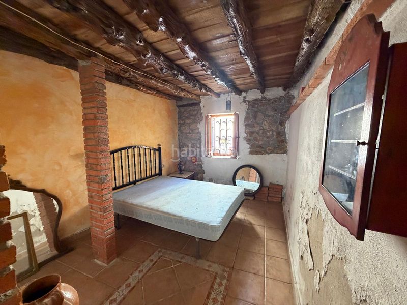 Foto d2a6bcf2-a855-42b7-be5a-2cd251db8866. Casa a Peñaranda de Duero