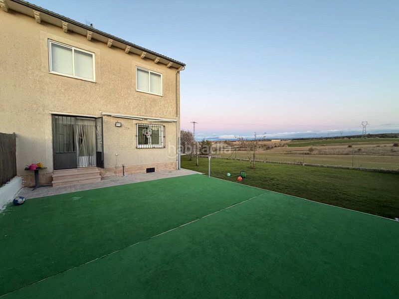 Foto d529bb6c-95e3-4e94-86f8-84e27d886d20. Casa aparellada amb calefacció aparcament a Urueñas